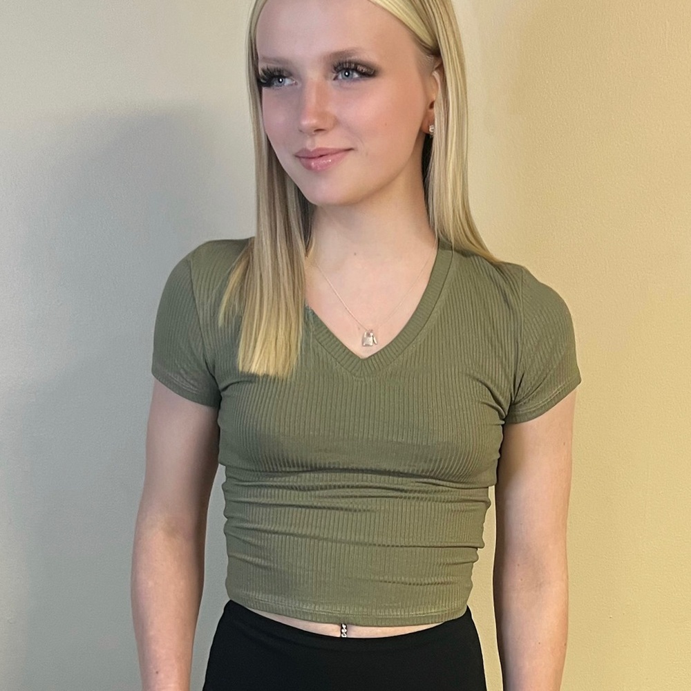 Ribbed Crop Top